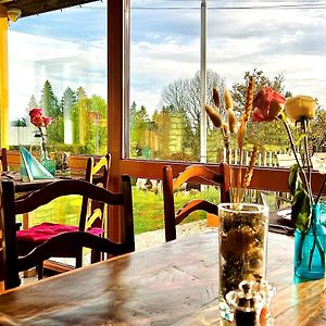 Hotel Restaurant Les Cernets